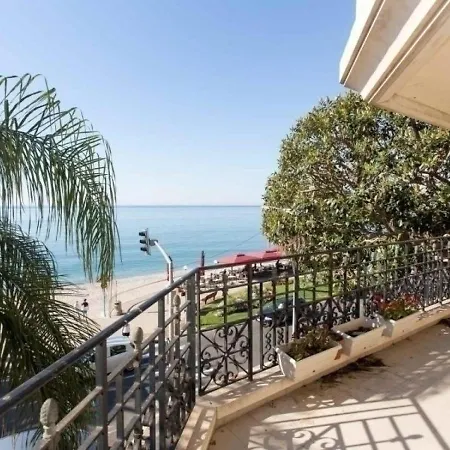 Appartement Menton, 2 Pièces, 5 Personnes - Fr-1-196-162 Menton
